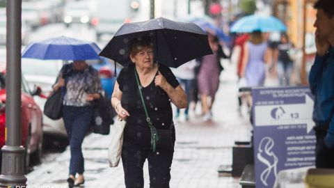 Похолодает и зальет: где в Украине существенно посвежеет ко Дню Независимости
