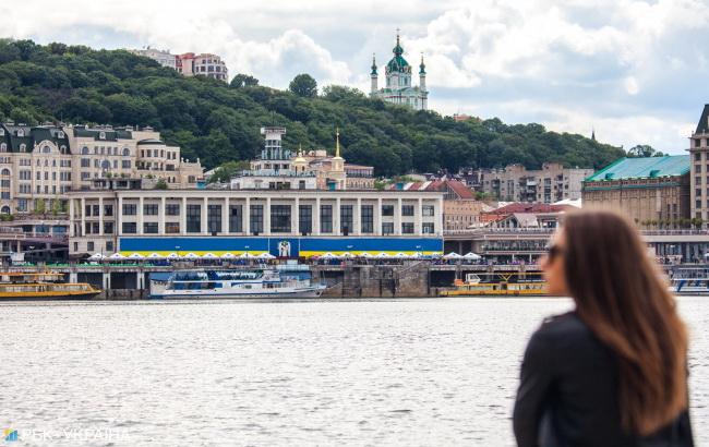 В НАНУ назвали причины цветения Днепра