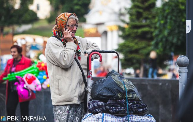 В Україні призначили щомісячну допомогу одиноким пенсіонерам старше 80 років