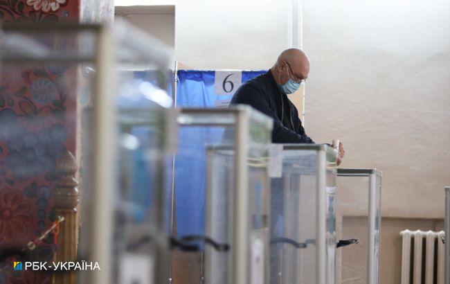 Проголосовал 7 раз: в сети показали правду об "опросе Зеленского"