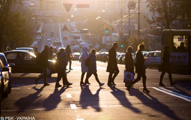 Населення України за січень-жовтень скоротилося до 42,2 млн осіб