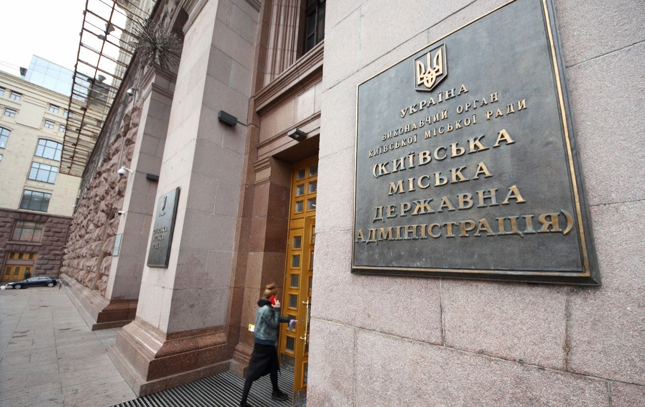 Столиця постійно шукає житло для мешканців зруйнованих квартир і оперативно виділяє кошти на безпеку, – КМДА