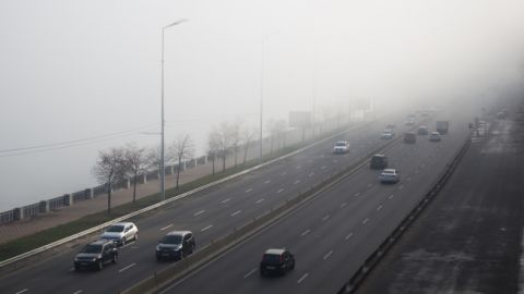 На швидкісних трасах зменшать ширину лівих смуг