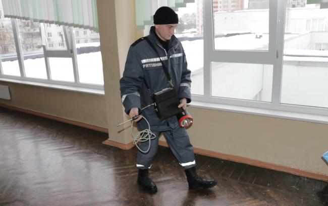 В школе Харькова распылили газ, пострадали 7 детей