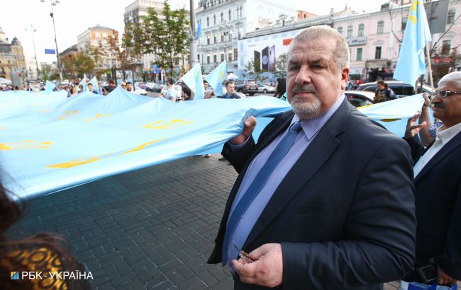 "Суд" у Криму намагається вийти на вирок Чубарову за 45 днів, - адвокат