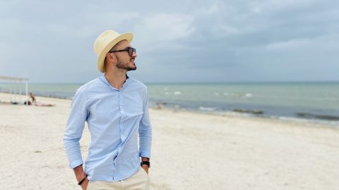 Дикий остров, "Мертвое море" и маяк: самые интересные локации Арабатской стрелки, которые вас удивят