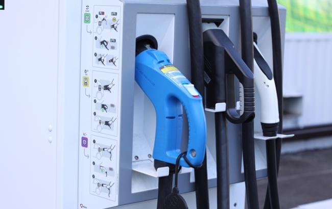 Экспресс квартал: как работают самые быстрые зарядки для электромобилей в Украине