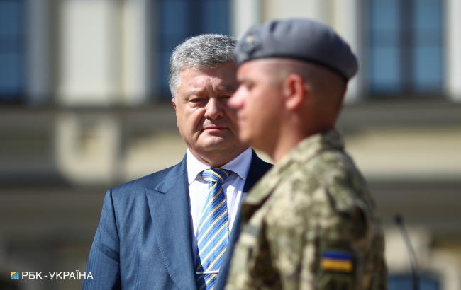 Порошенко сообщил, сколько Украине "стоит" война