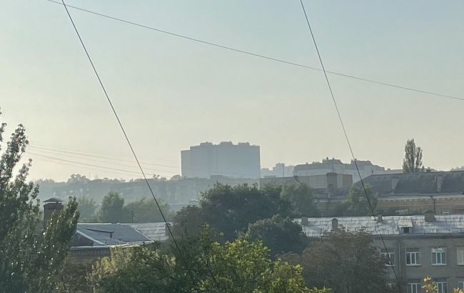 У Києві та області відчувається запах гару: що відомо