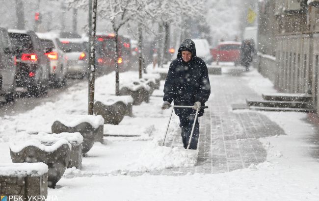 Снег в Киеве будет убирать компания-фигурант дела о хищениях, - "Слідство.Інфо"