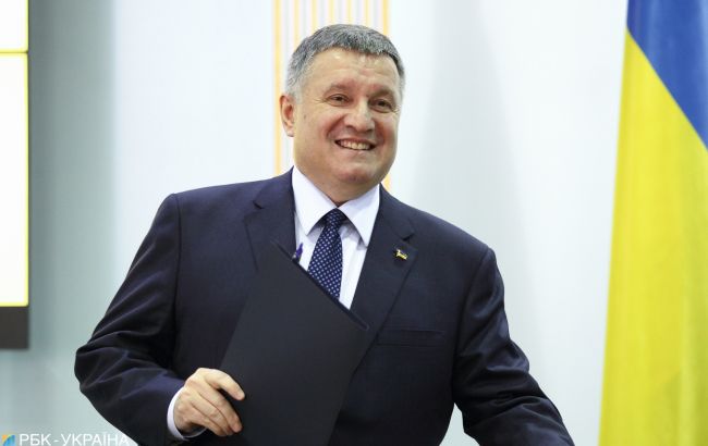 Пристайко объяснил, почему Зеленский оставил Авакова главой МВД