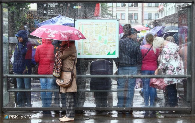 Будут дожди и грозы: синоптики дали прогноз погоды на майские праздники