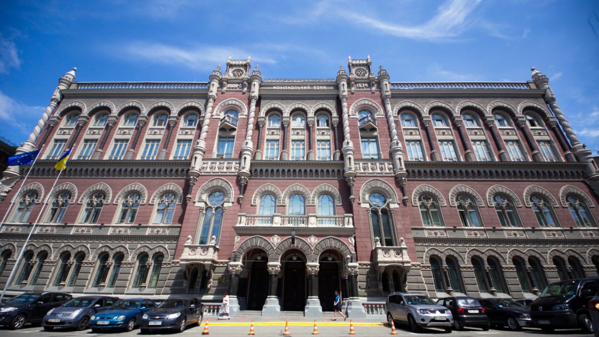 Центробанк Польщі виділив Нацбанку України термінову допомогу на 1 млрд доларів