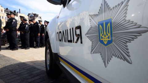 В Луцке злоумышленник ранил ножом правоохранителей