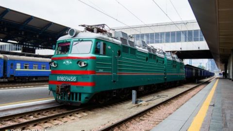 УЗ призначила 12 додаткових поїздів на період осінніх канікул