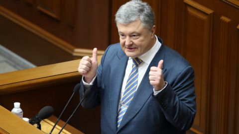 Порошенко анонсировал визит в Брюссель
