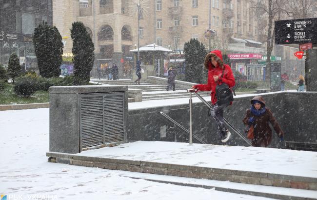 У Києві вночі очікується сніг, а зранку - ожеледиця
