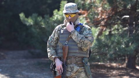 Боевики восемь раз обстреляли позиции ООС на Донбассе