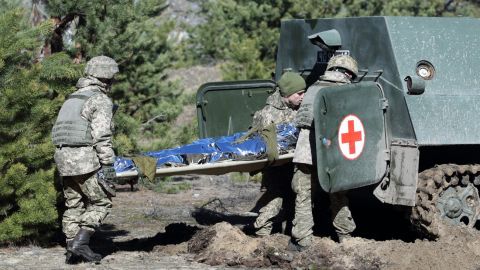 Оккупанты стреляли по гражданской инфраструктуре на Донбассе, ранен военный