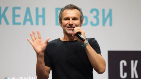 Ни на кого ничего не записывал: Вакарчук рассказал о своих квартирах и авто (видео)