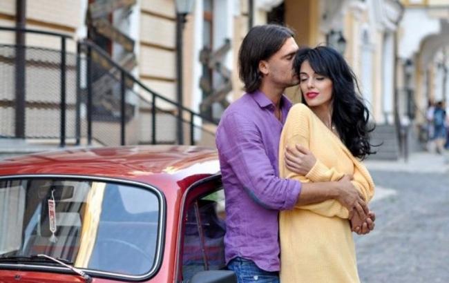 Участница "Холостяка 4" Анаит Адамян показала фото с возлюбленным