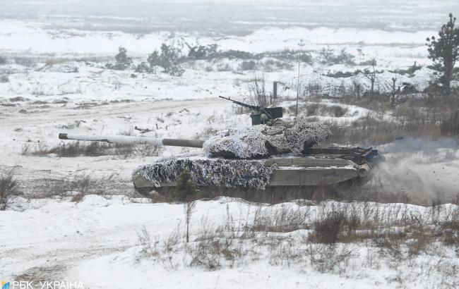 Боевики разместили танки на Луганском направлении, - СЦКК