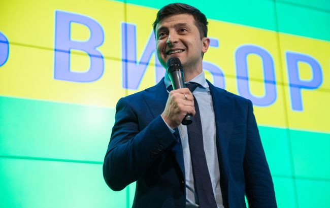 У Порошенко почти нет шансов догнать Зеленского "чистыми" методами, - политолог