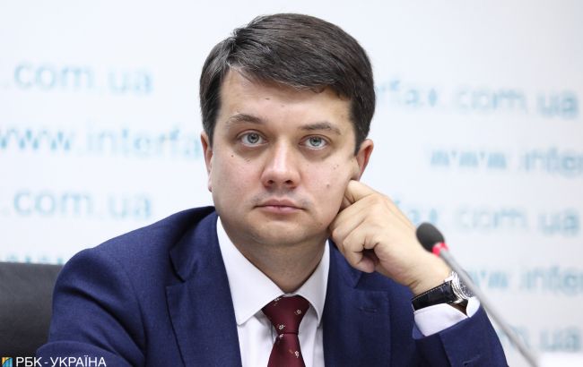 У команді Зеленського заперечують неможливість участі у виборах