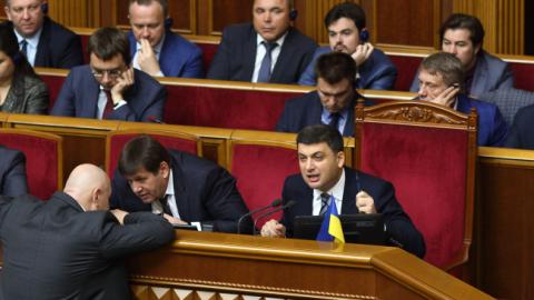 Гройсман заявил о монопольном сговоре на рынке лекарств