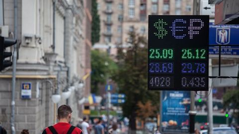 Експерти дали прогноз курсу долара на наступний тиждень