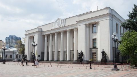 Изменений в календарном плане заседаний Рады не будет