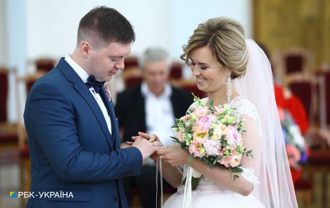 Брак в Украине. Кому запрещено жениться: объяснения Минюста