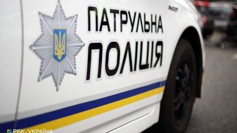 У Києві водій побив перехожого за зауваження. Потерпілий у лікарні