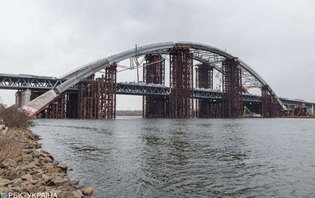 В Киеве обновили проект строительства Подольского моста: появится новый выезд на Троещину