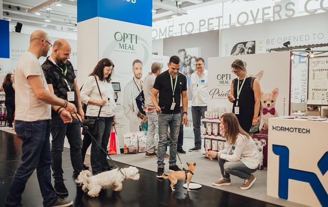 На международной выставке Interzoo бренд Optimeal представил линейку питания для собак Optimeal Privilege