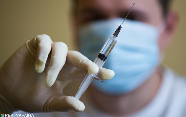 Минздрав направил в регионы почти 400 тыс. вакцин от кори