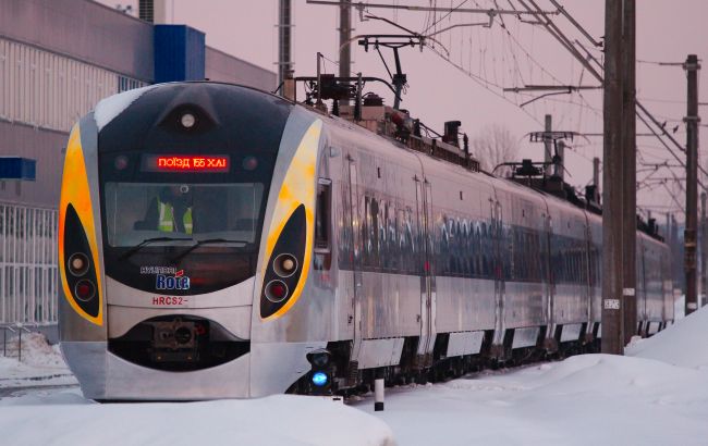 УЗ запустить новий швидкісний Інтерсіті до Тернополя: розклад та маршрут