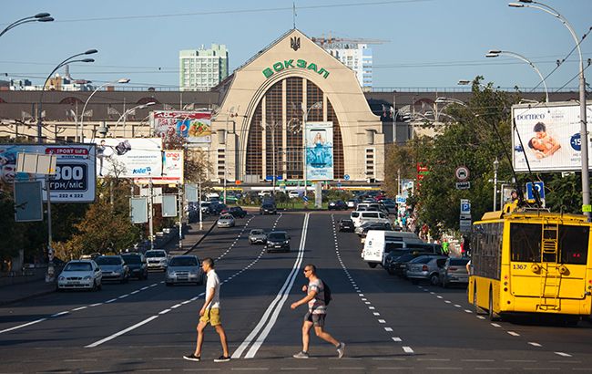 Информация о минировании ж/д вокзала в Киеве не подтвердилась