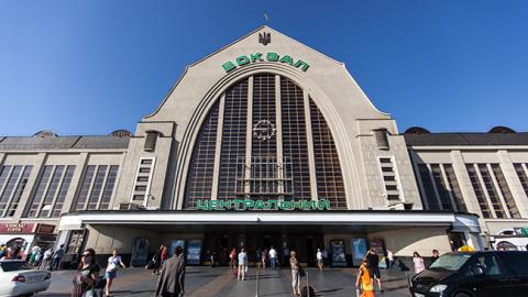 Компанія Apple зняла рекламний ролик на вокзалі в Києві