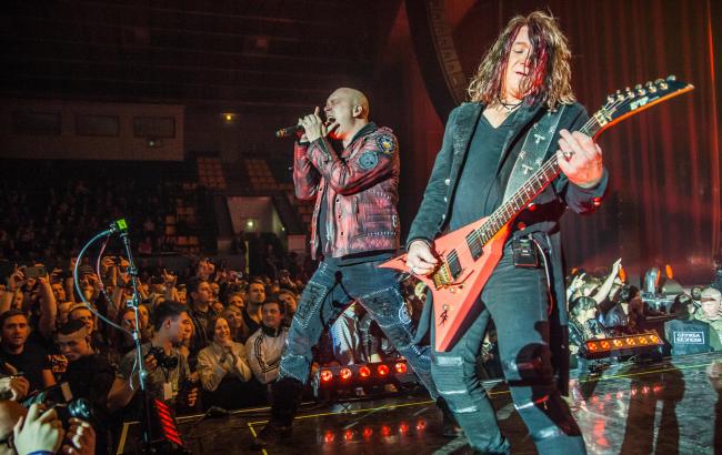 "Таке не повториться": у Києві виступили легендарні Helloween у класичному складі