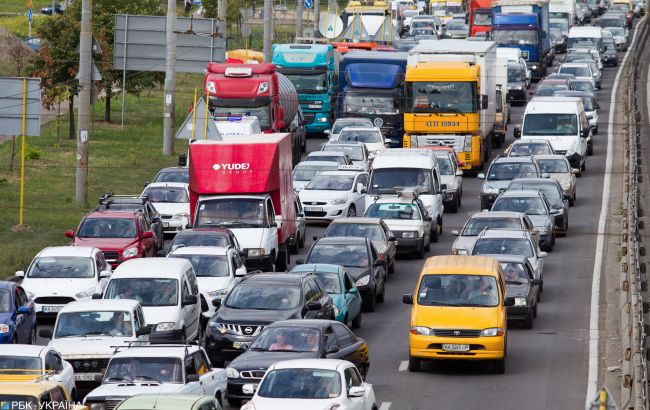 Цены на бензин возобновили рост: сколько стоит топливо на АЗС