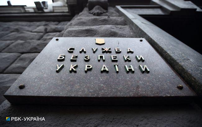 СБУ звинувачує в держзраді кримську "суддю", яка фабрикувала справу проти Чубарова