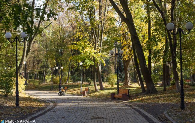 Синоптики розповіли, коли в Україні закінчиться бабине літо