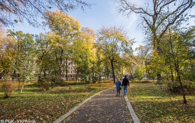 Без опадів і до +17 вдень: прогноз погоди на сьогодні