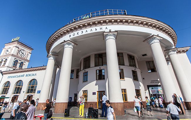 Станция метро "Вокзальная" в Киеве возобновила работу