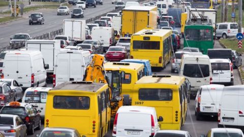 У Києві ввечері утворилися численні затори