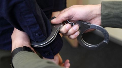 Задержанного на админгранице с Крымом экс-чиновника МВД арестовали с правом залога