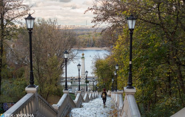 Мороз до -7 вночі, а вдень до +13: якою буде погода сьогодні в Україні