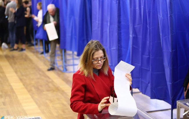 Подали голос: чего ждать от второго тура президентских выборов