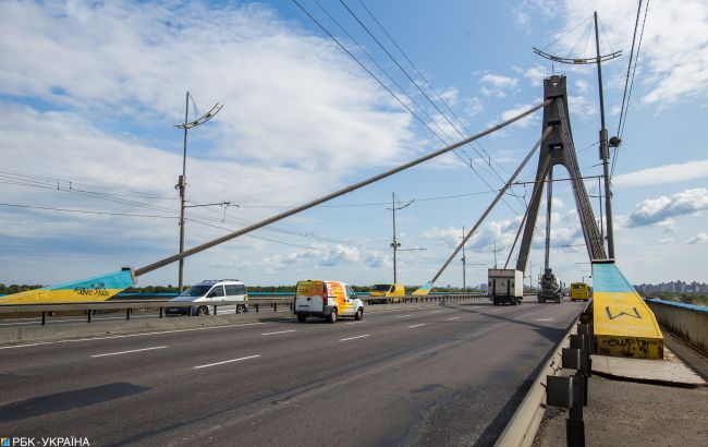 У Києві обмежать рух на Північному мосту